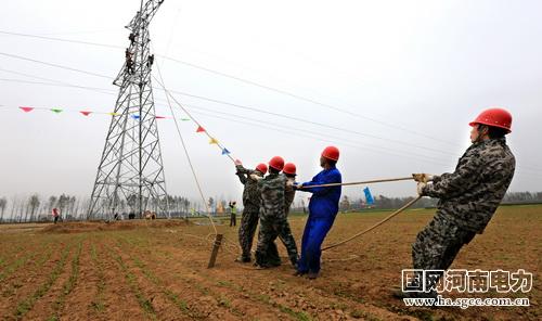 國網(wǎng)河南電力加強(qiáng)應(yīng)急管理 為電網(wǎng)